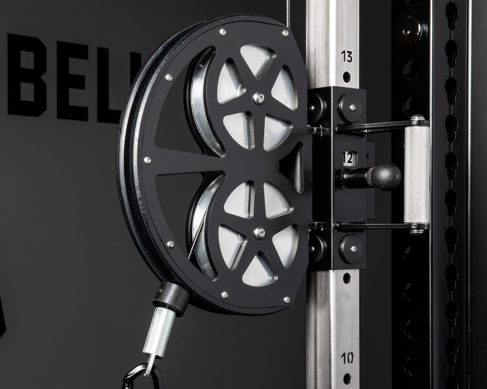 Adjustable height sales cable machine